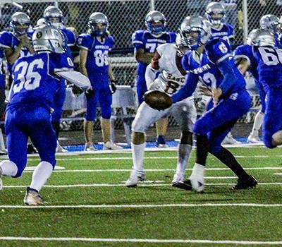 REL_supports_CHS_football_players_heading to the all STAR game